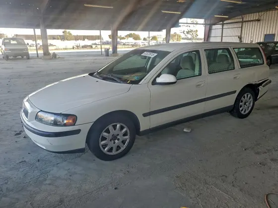 2003 Volvo V70 2.4L