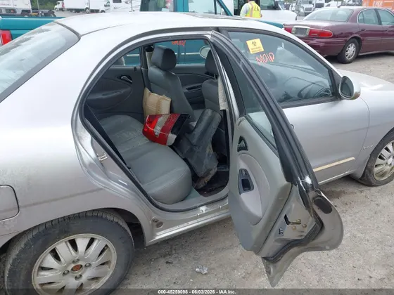 2001 Daewoo Nubira CDX
