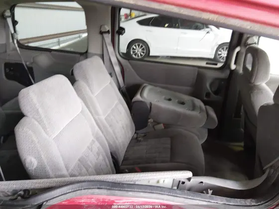 2000 Pontiac Montana M16