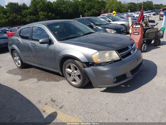 2013 Dodge Avenger SXT