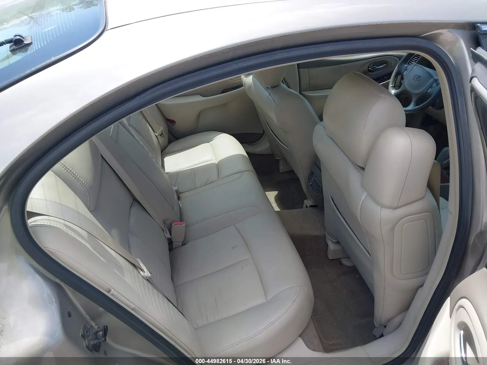 2001 Oldsmobile Aurora 3.5