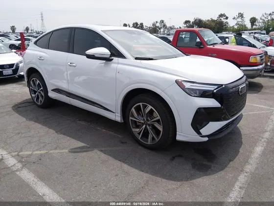 2024 Audi Q4 e-tron Sportback Premium