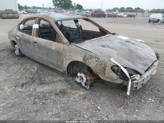 2003 Ford Taurus SES Standard