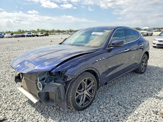 2021 Maserati Levante