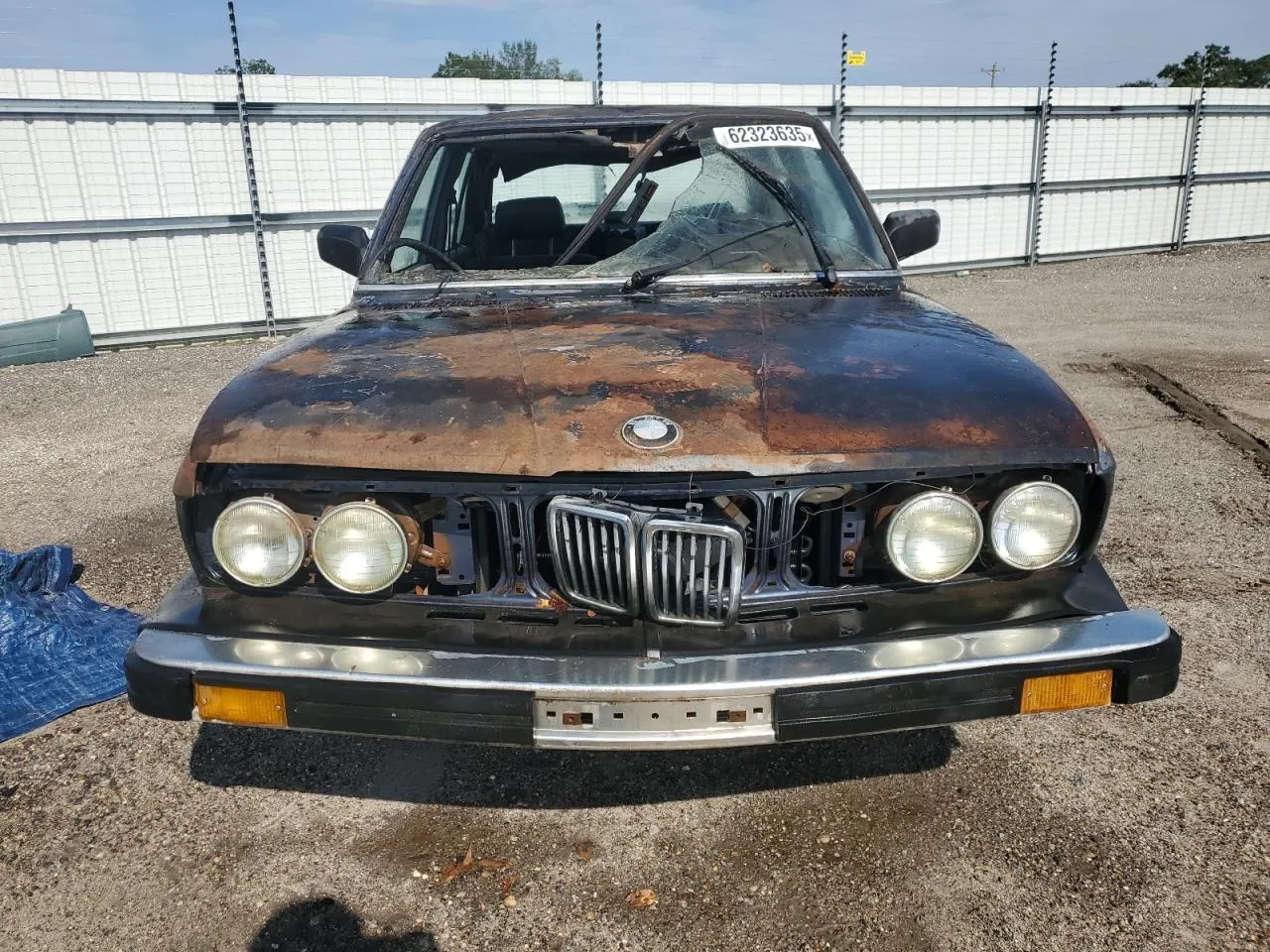 1986 BMW 528 - 533 - 633 - 733 528E