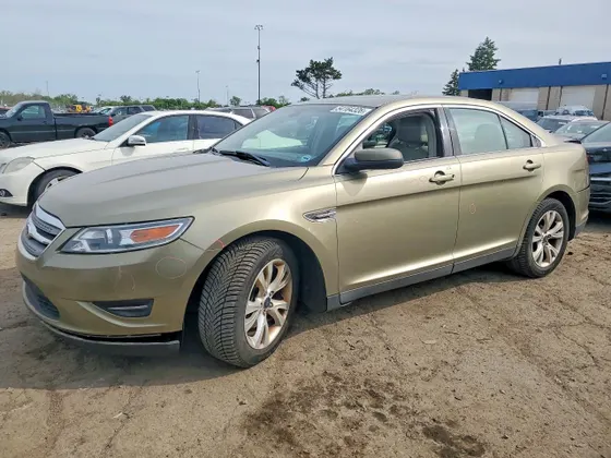 2012 Ford Taurus SEL