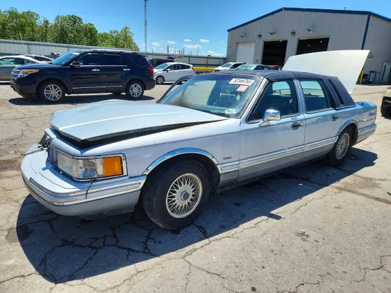 1992 Lincoln Town Car Cartier