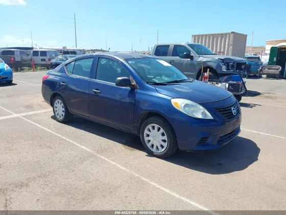 2013 Nissan Versa SL