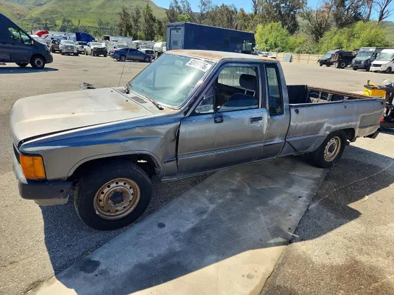 1986 Toyota Pickup