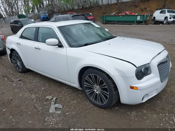 2010 Chrysler 300 300S V8