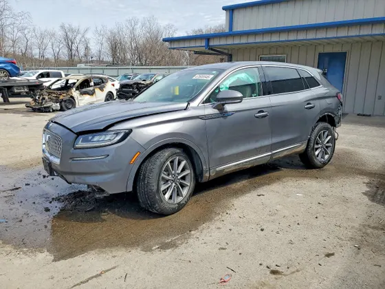 2021 Lincoln Nautilus Standard