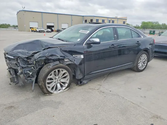 2019 Ford Taurus Limited