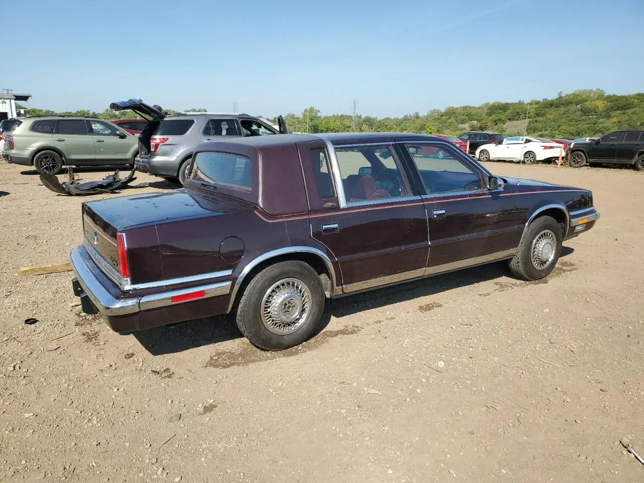 1990 Chrysler New Yorker FIFTH AVENUE
