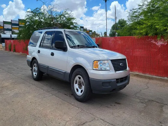 2004 Ford Expedition XLS