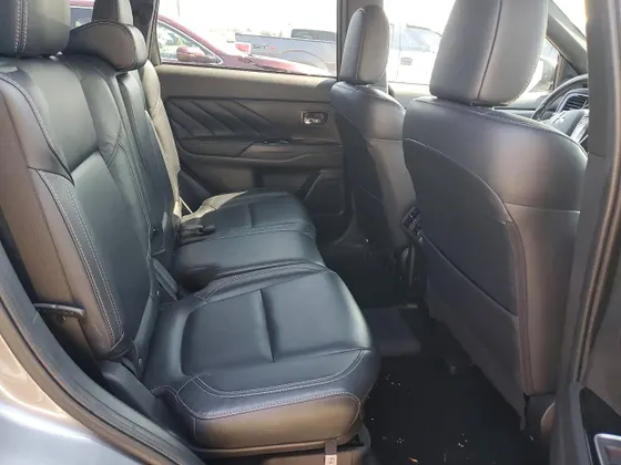 2022 Mitsubishi Outlander PHEV SEL