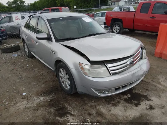 2009 Ford Taurus SE