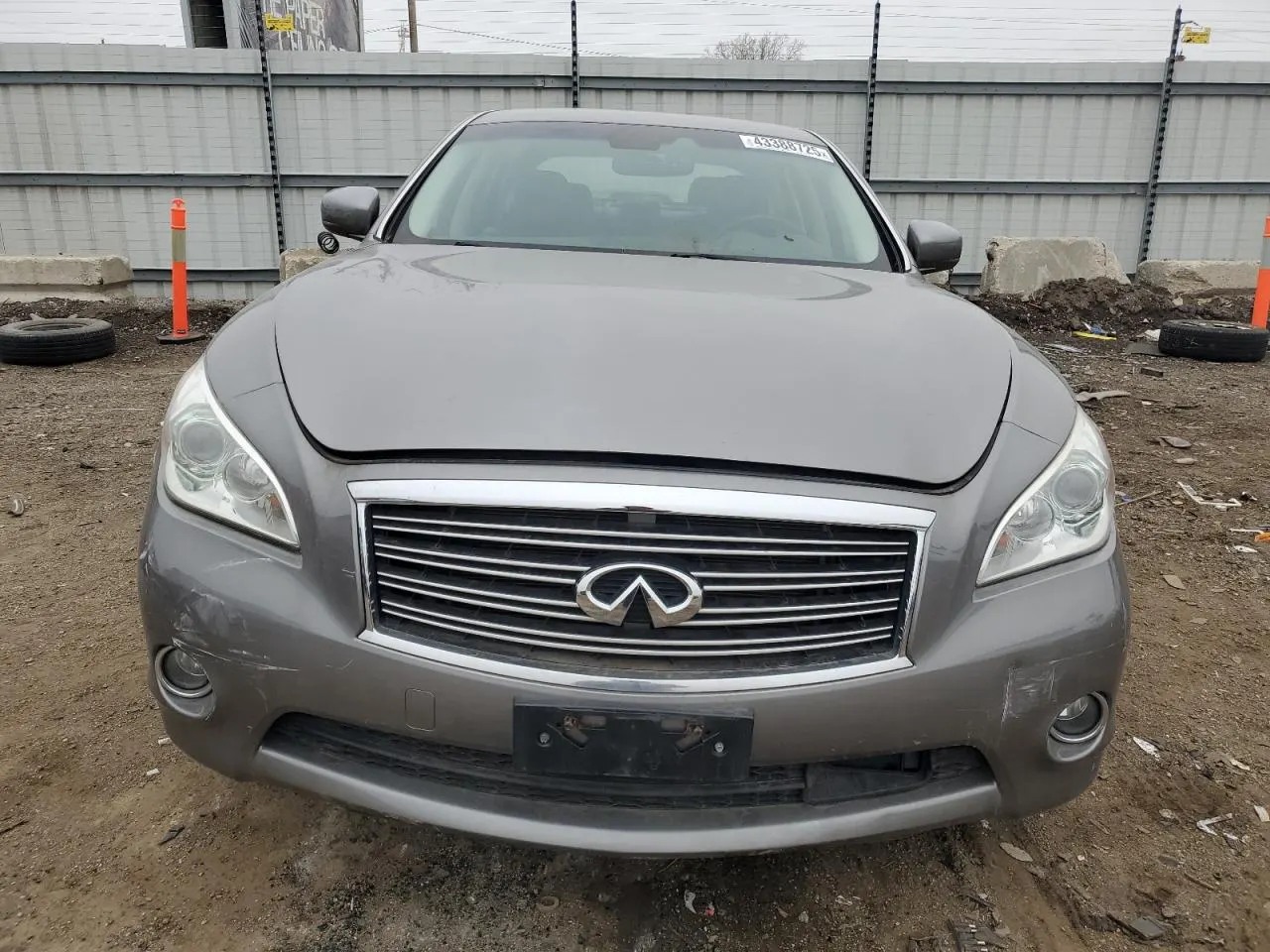 2012 INFINITI M56