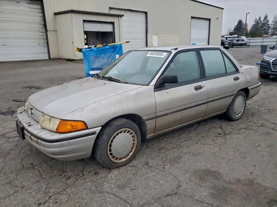 1992 Ford Escort LX