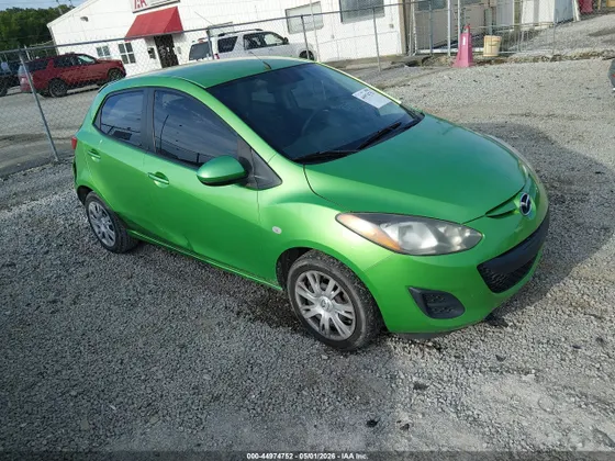 2013 Mazda Mazda2 Sport