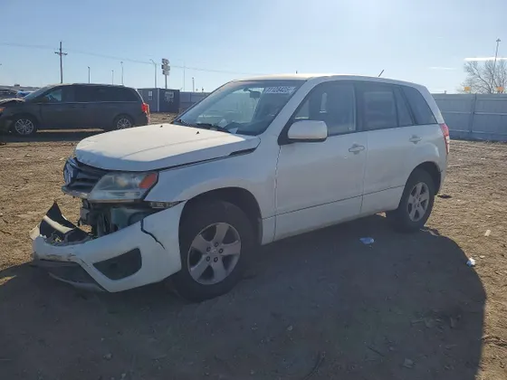 2013 Suzuki Grand Vitara Premium