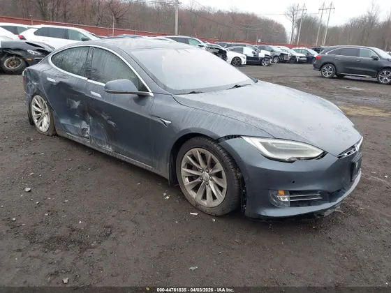 2019 Tesla Model S 75D