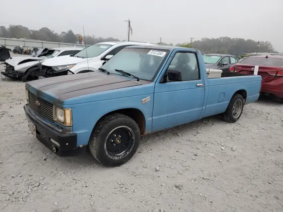 1987 Chevrolet S-10 2WD S10