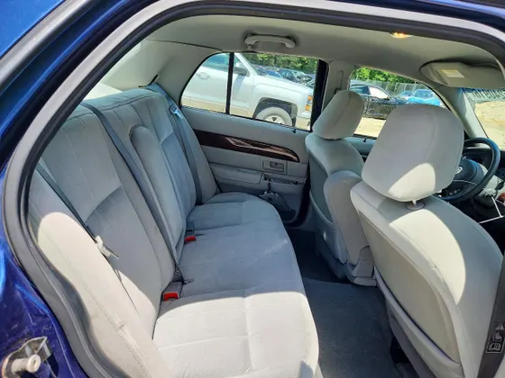 2004 Mercury Grand Marquis GS