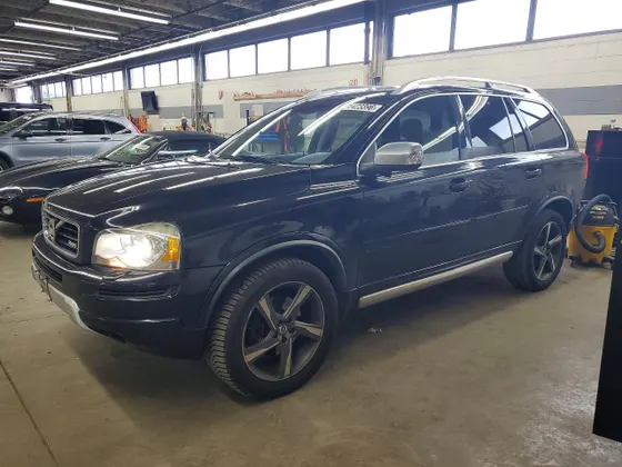 2013 Volvo XC90 R-Design