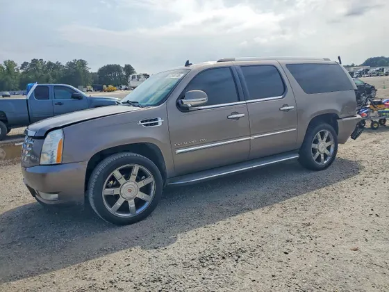 2012 Cadillac Escalade ESV Luxury