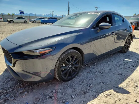 2022 Mazda Mazda3 Hatchback Premium