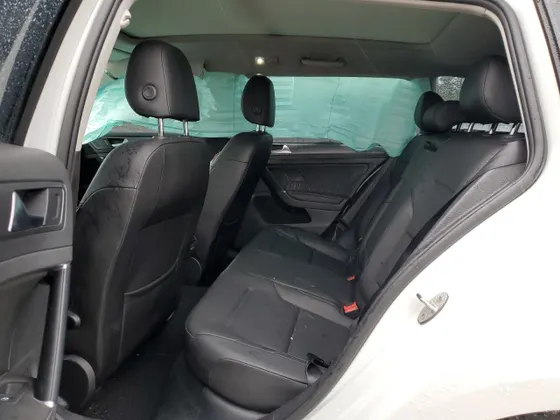 2019 Volkswagen Golf SportWagen S