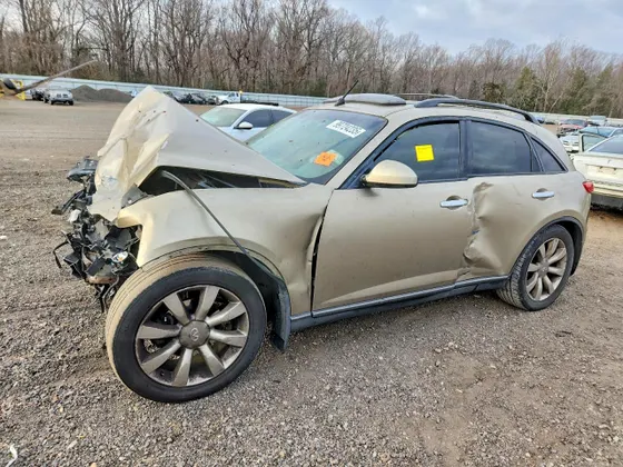 2003 INFINITI FX45 w/o Options