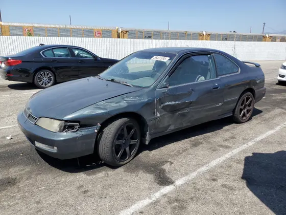 1996 Honda Accord Cpe LX
