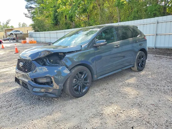 2021 Ford Edge ST