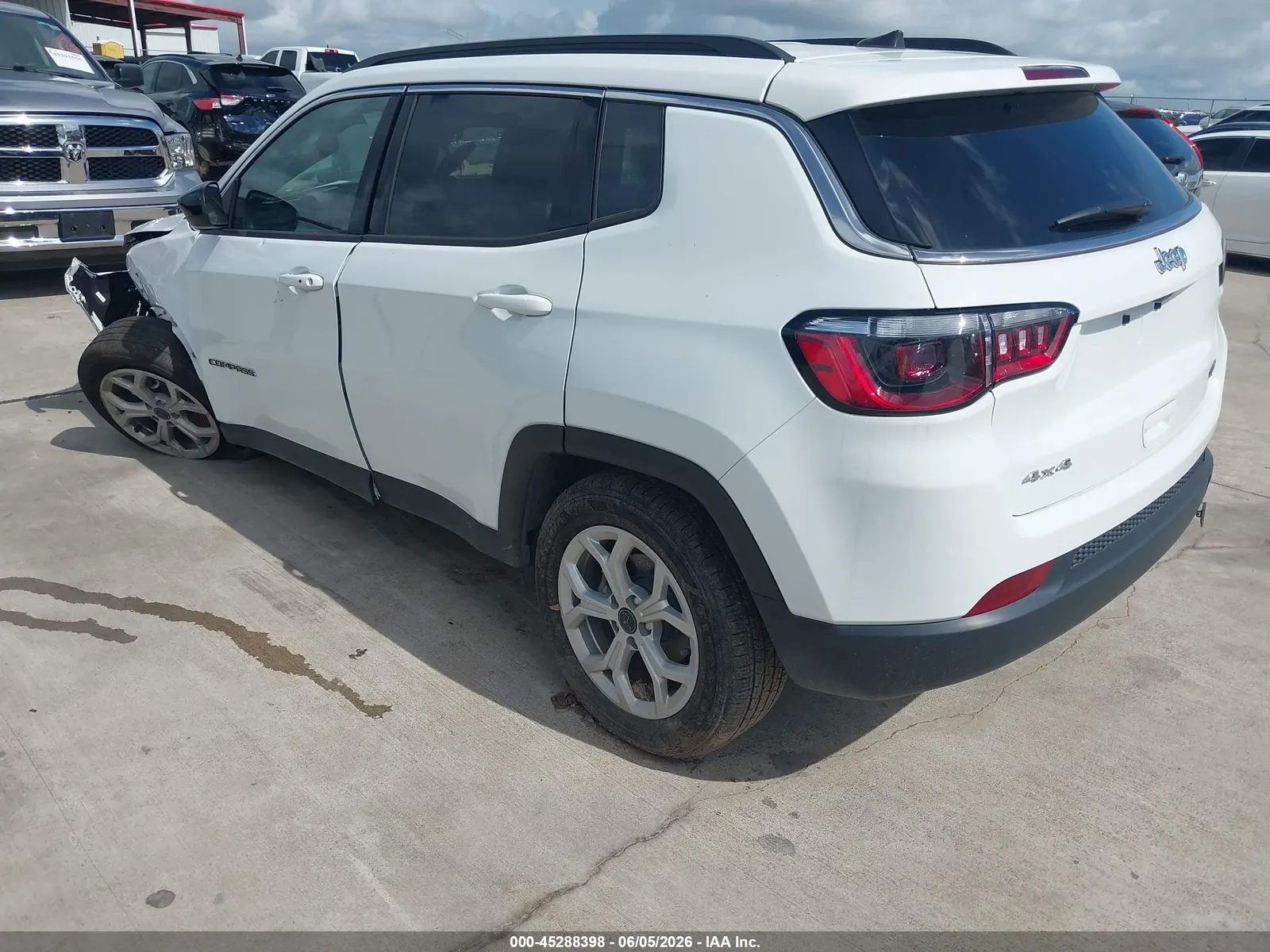 2026 Jeep Compass Latitude Altitude