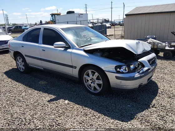 2004 Volvo S60 2.5T AWD