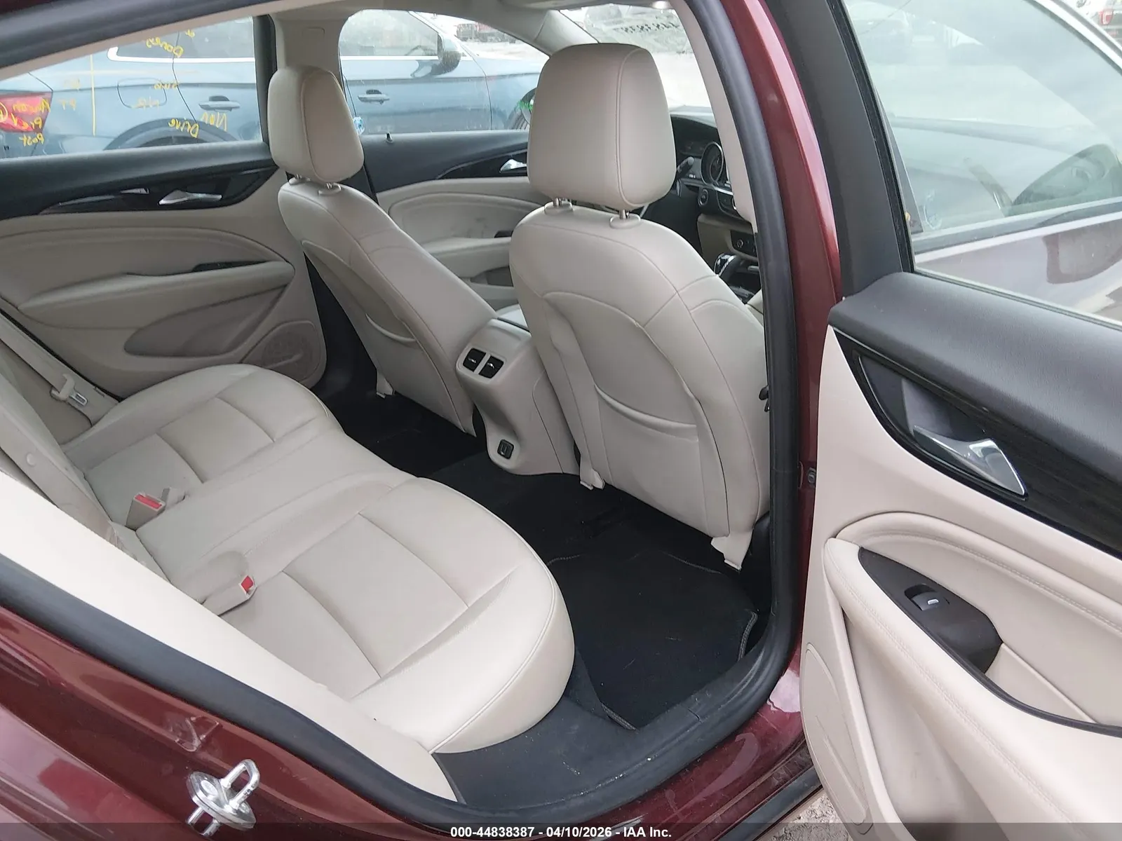 2018 Buick Regal Sportback Essence