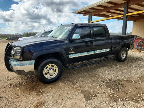 2004 Chevrolet Silverado 2500 Crew Cab LT