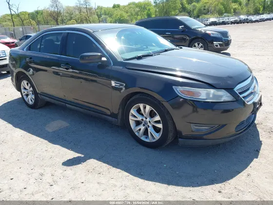 2010 Ford Taurus SEL