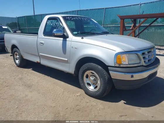 2000 Ford F-150 XL