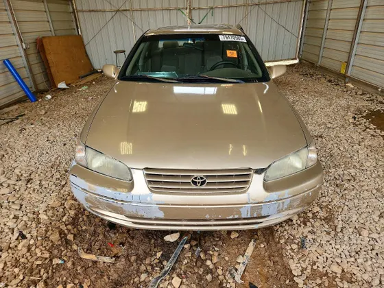 1997 Toyota Camry LE
