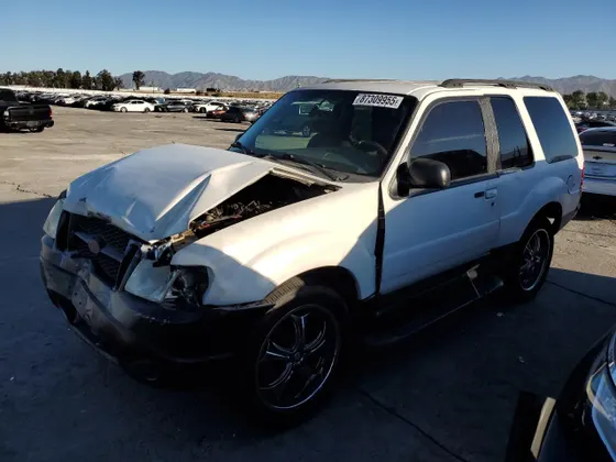 2003 Ford Explorer Sport XLS