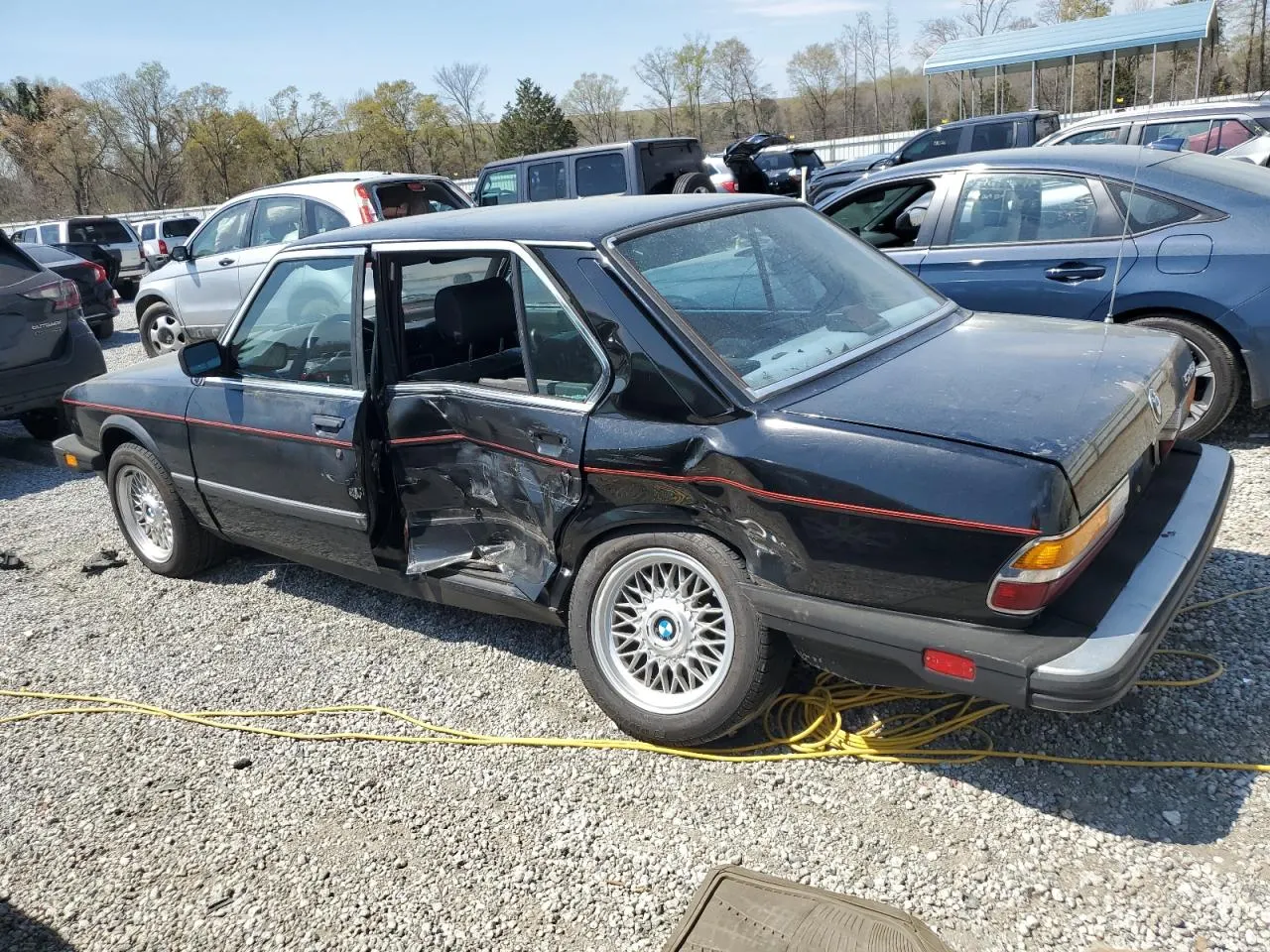 1986 BMW 528 - 533 - 633 - 733 528E