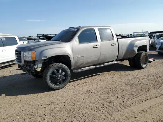 2007 GMC Sierra 3500HD DRW SLE2