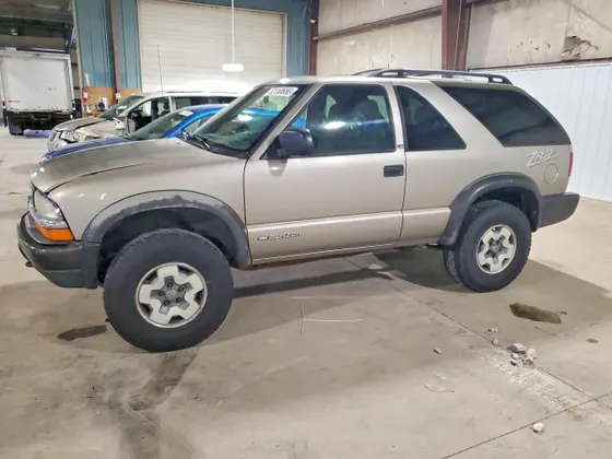 2002 Chevrolet Blazer LS
