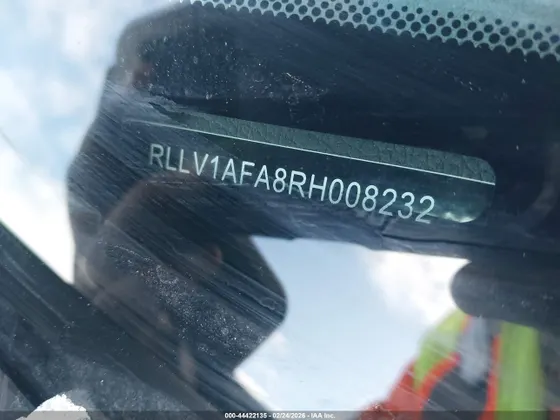 2024 VinFast VF 8 Plus