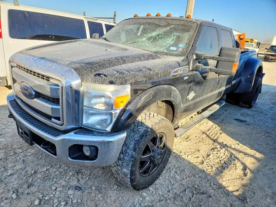 2016 Ford Super Duty F-350 DRW Lariat