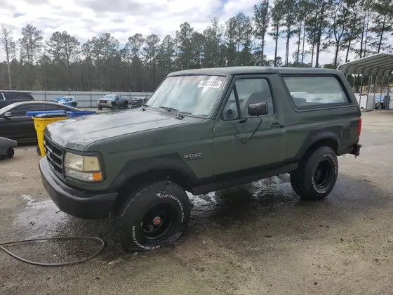1992 Ford Bronco XL