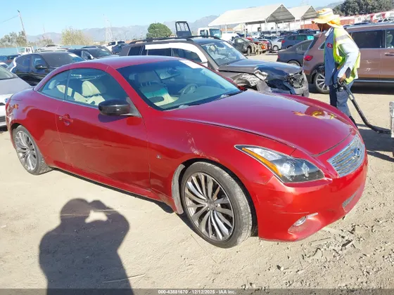 2014 INFINITI Q60 Convertible