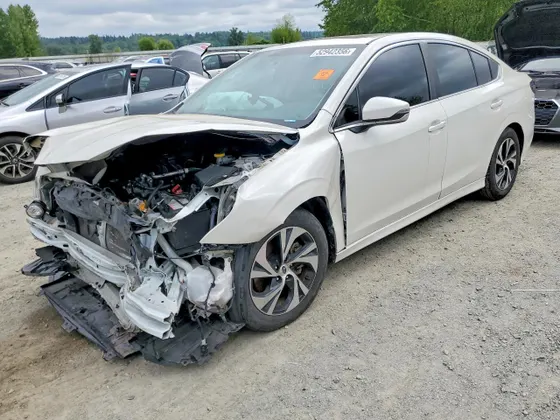 2021 Subaru Legacy Premium